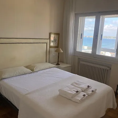 Apartament Piso En Con Vistas A Toda Al Playa Salinas (Castrillon)